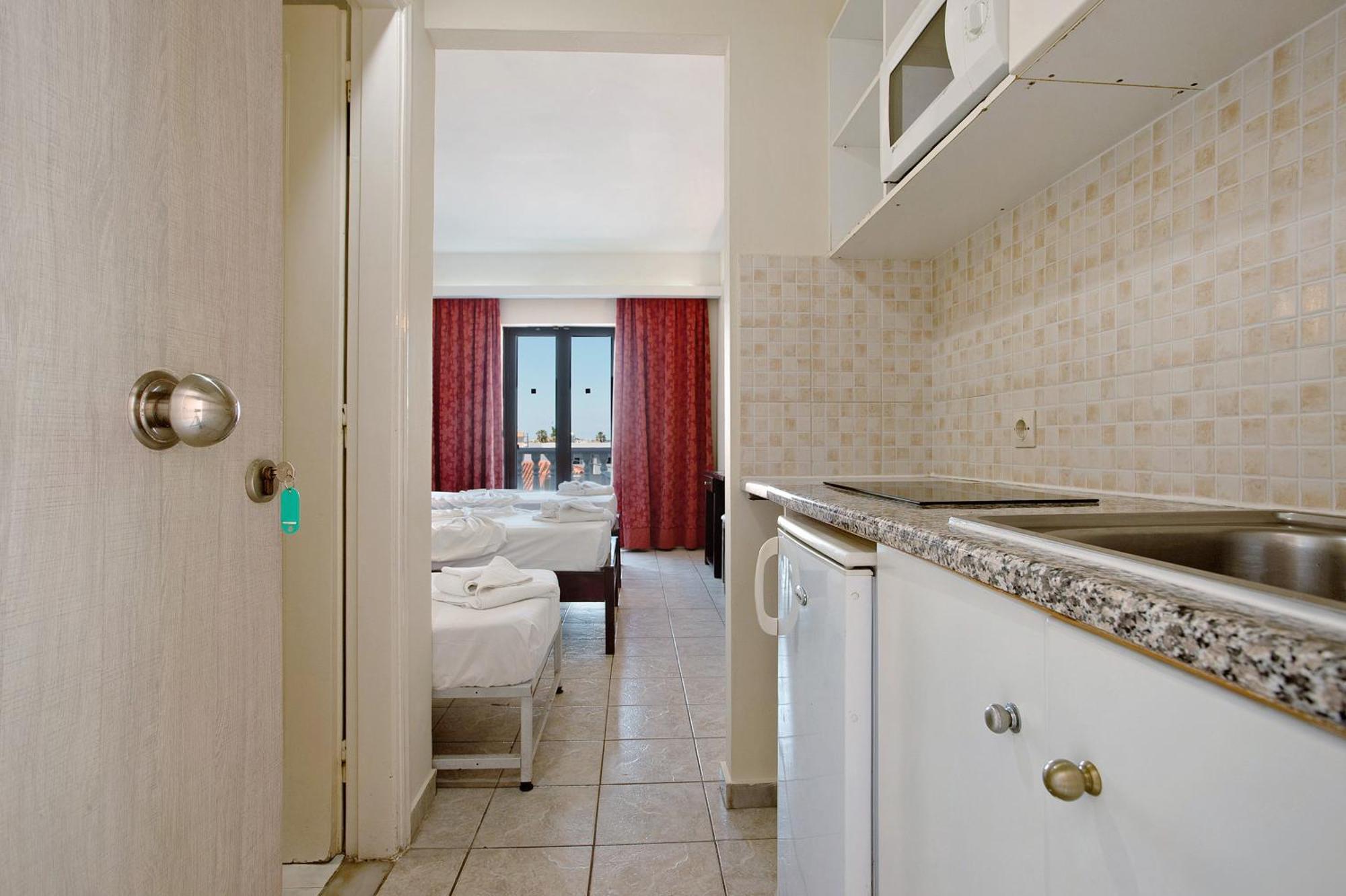 Paradise Zante Standard 7 Apartmán
